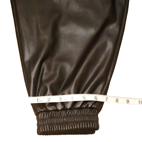 Bagatelle Collection Faux Leather Jogger Black Pants Plus Size Women Size XXL - Picture 9 of 14